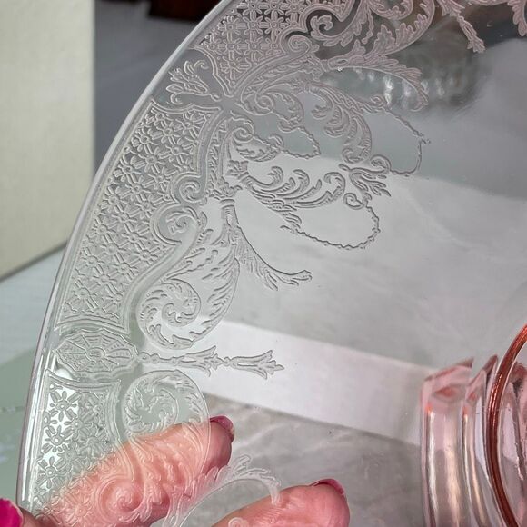 Pink Depression glass etched floral scroll pattern oval platter handle. - Picture 5 of 13